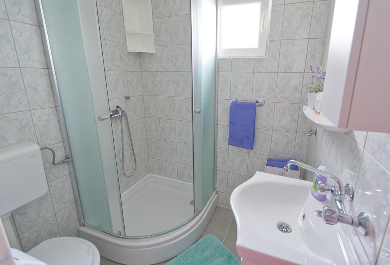 Apartments Residence Sunce Supetar - Cozy Base To Stay And Explore Island Brac Free Parking Exterior photo