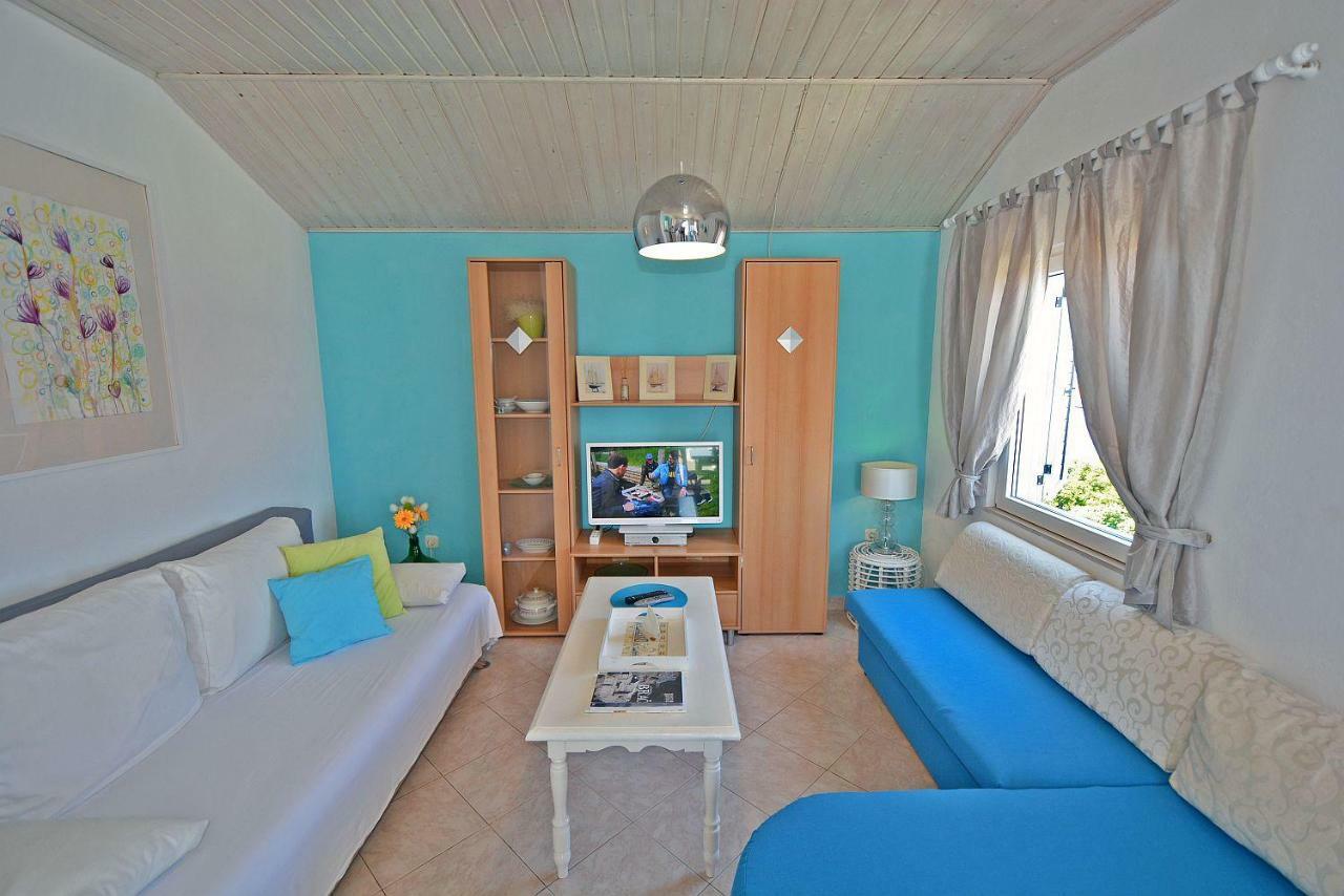 Apartments Residence Sunce Supetar - Cozy Base To Stay And Explore Island Brac Free Parking Exterior photo