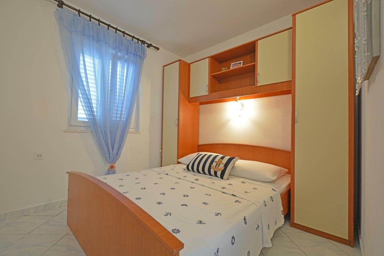 Apartments Residence Sunce Supetar - Cozy Base To Stay And Explore Island Brac Free Parking Exterior photo