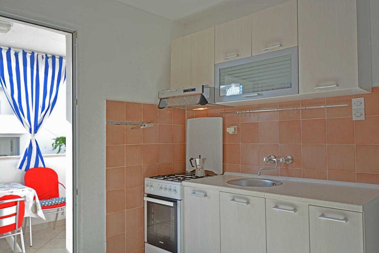 Apartments Residence Sunce Supetar - Cozy Base To Stay And Explore Island Brac Free Parking Exterior photo
