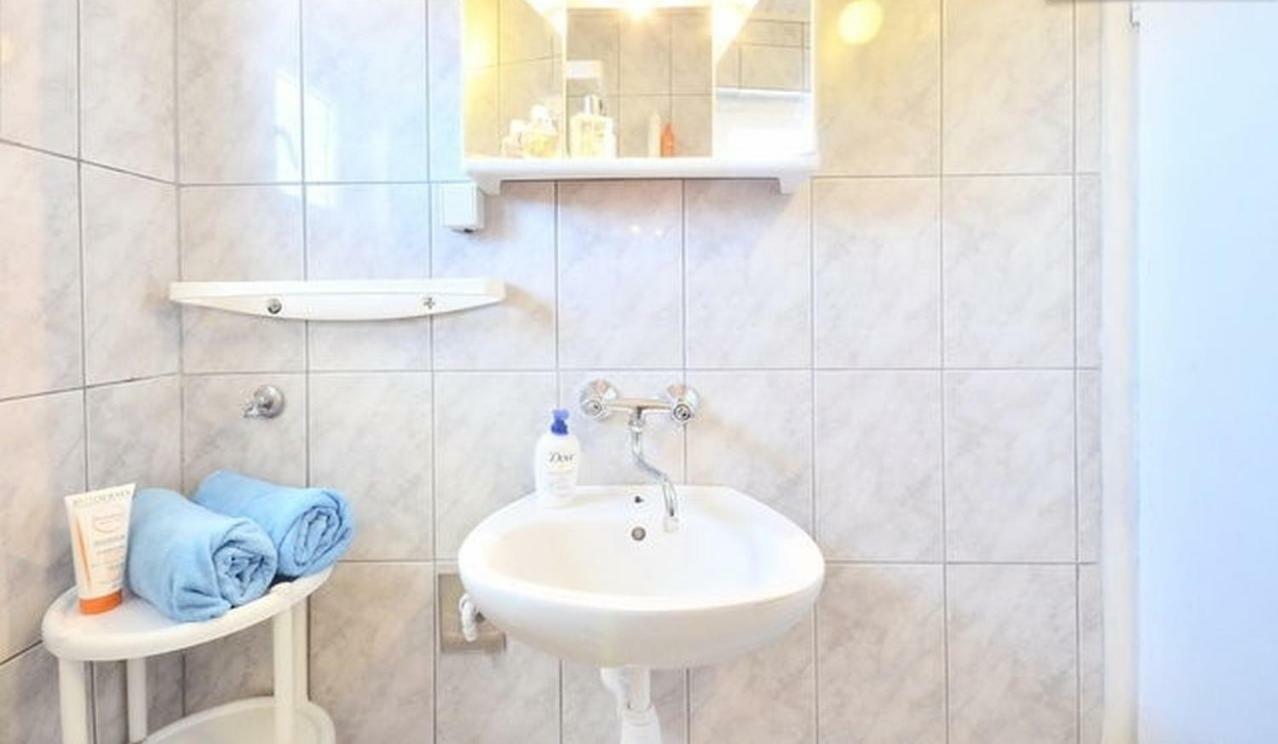 Apartments Residence Sunce Supetar - Cozy Base To Stay And Explore Island Brac Free Parking Exterior photo