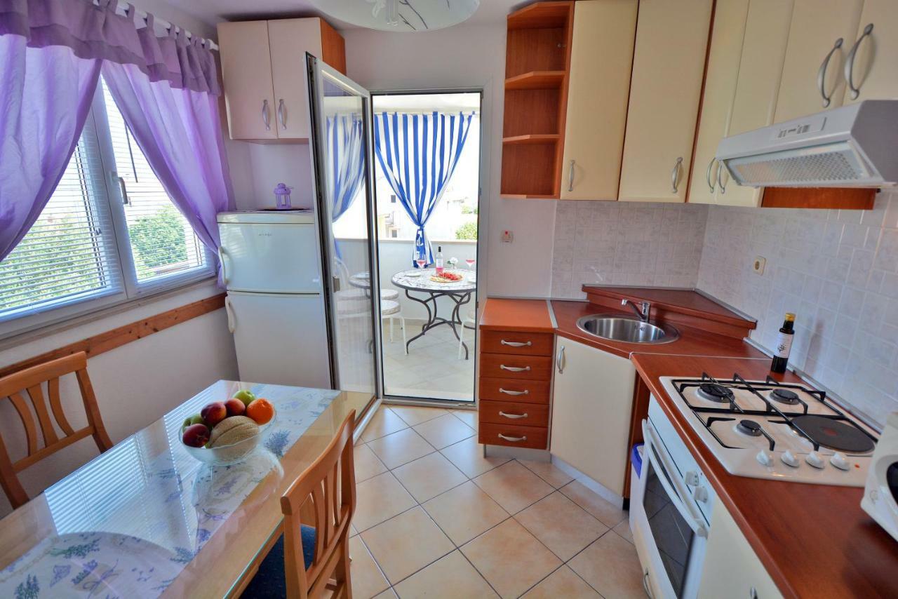 Apartments Residence Sunce Supetar - Cozy Base To Stay And Explore Island Brac Free Parking Exterior photo